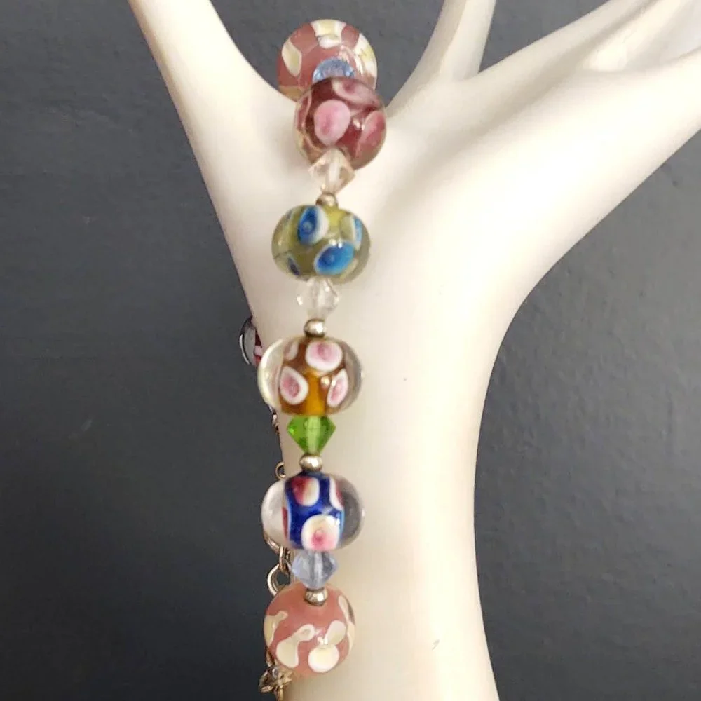 Arty glass and crystal bead bracelet - Picture 1 of 14